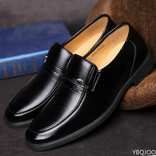 Classic men's business formal casual breathable shoes are simple comfortable low cut breathable versatile men's shoes